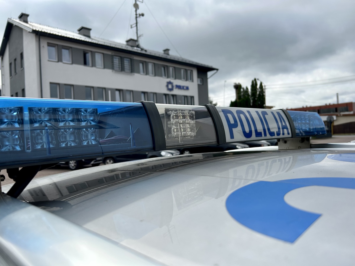 4000 zł mandatu i 40 punktów karnych dla kierowcy Opla.