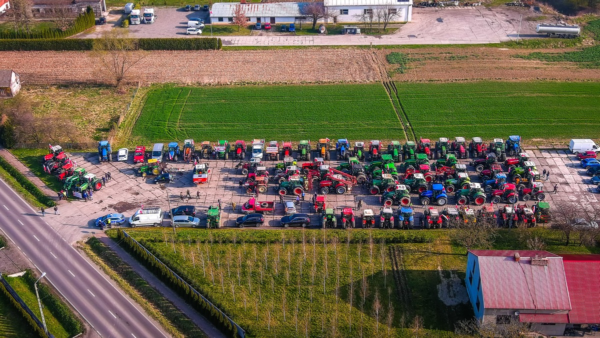 Protesty rolników na Podkarpaciu zakończone! Utrudnienia w ruchu drogowym ustąpiły.