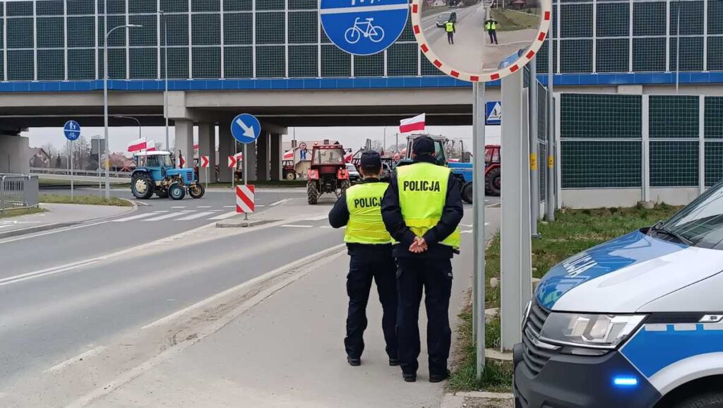 Protesty rolników na Podkarpaciu zakończone! Utrudnienia w ruchu drogowym ustąpiły.